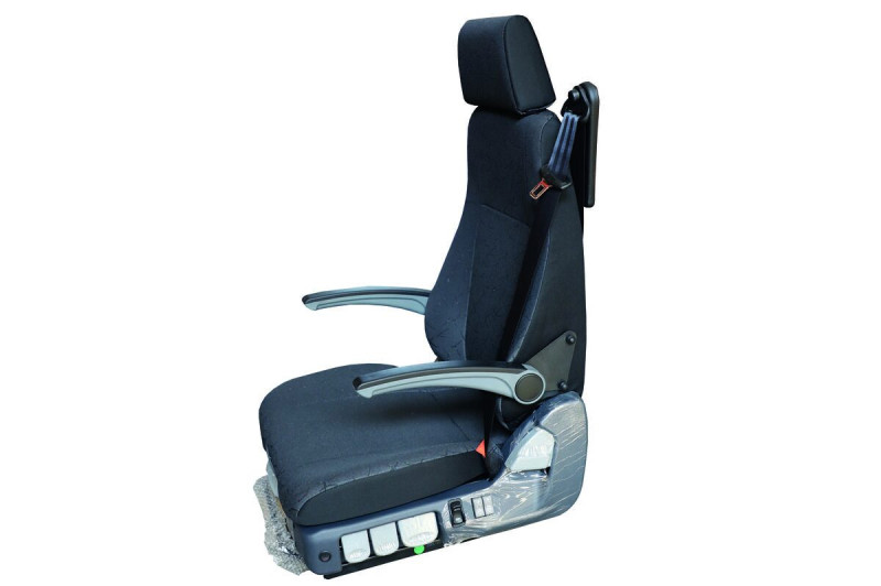 Сиденье водителя на пневмоподвеске с подогревом, подлокотниками и поясничной поддержкой